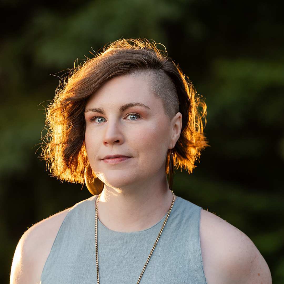 1080x1080 headshot